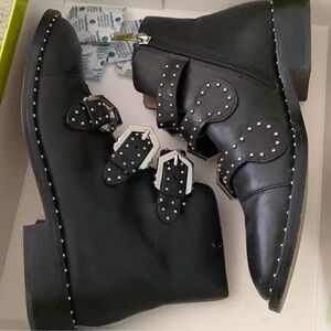 Gianni Bini buckle ankle boots